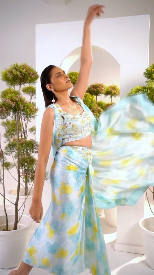 LUMINOUS SKY DRAPED SET