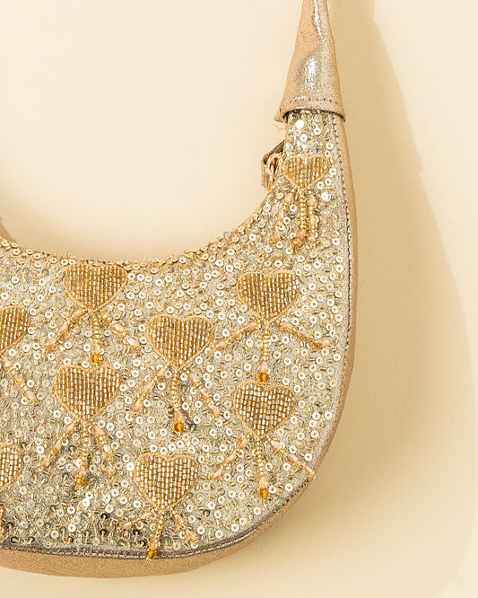 Half moon clutch