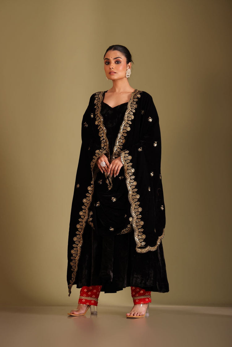 Noor-E-Zar