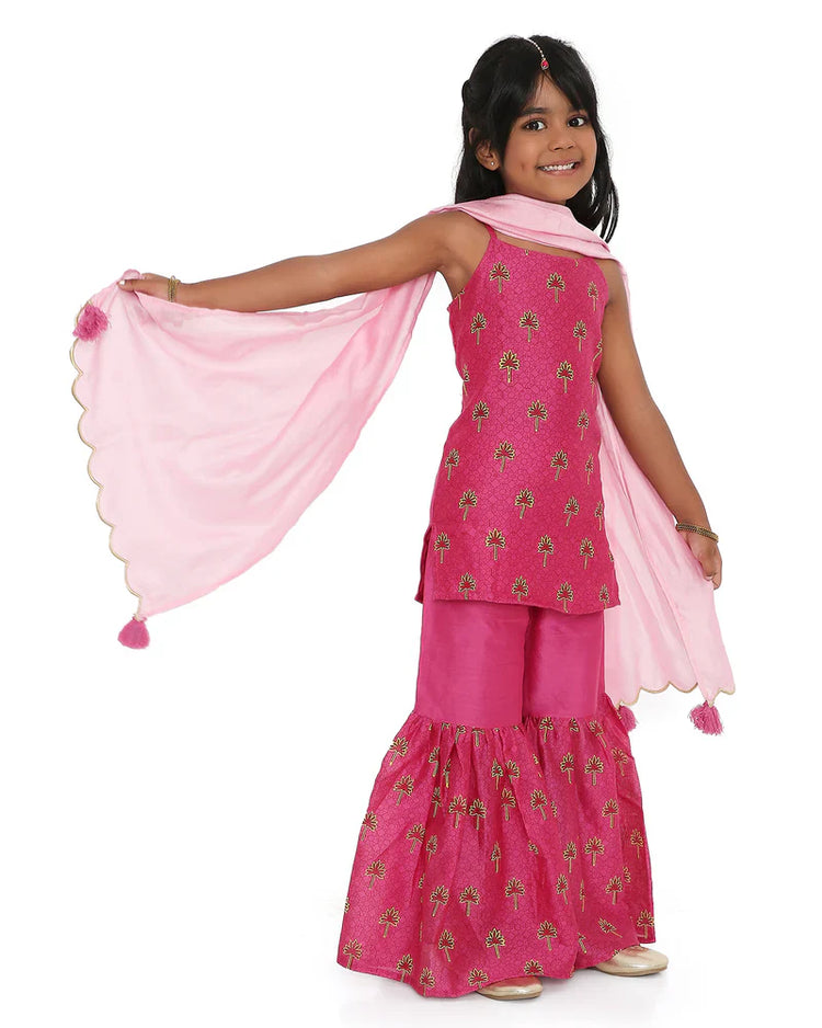 Ready to dispatch kids wear