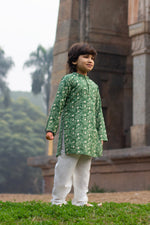 Load image into Gallery viewer, Amba - Kurta Payjama set for boys
