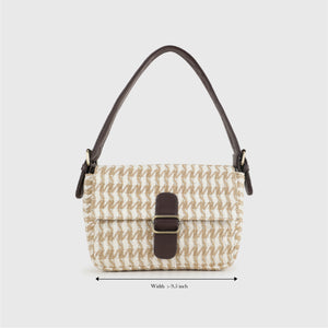 CHAVVI CHEVRON BEIGE BAGUETTE BAG