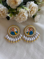 Load image into Gallery viewer, Akanksha Earrings
