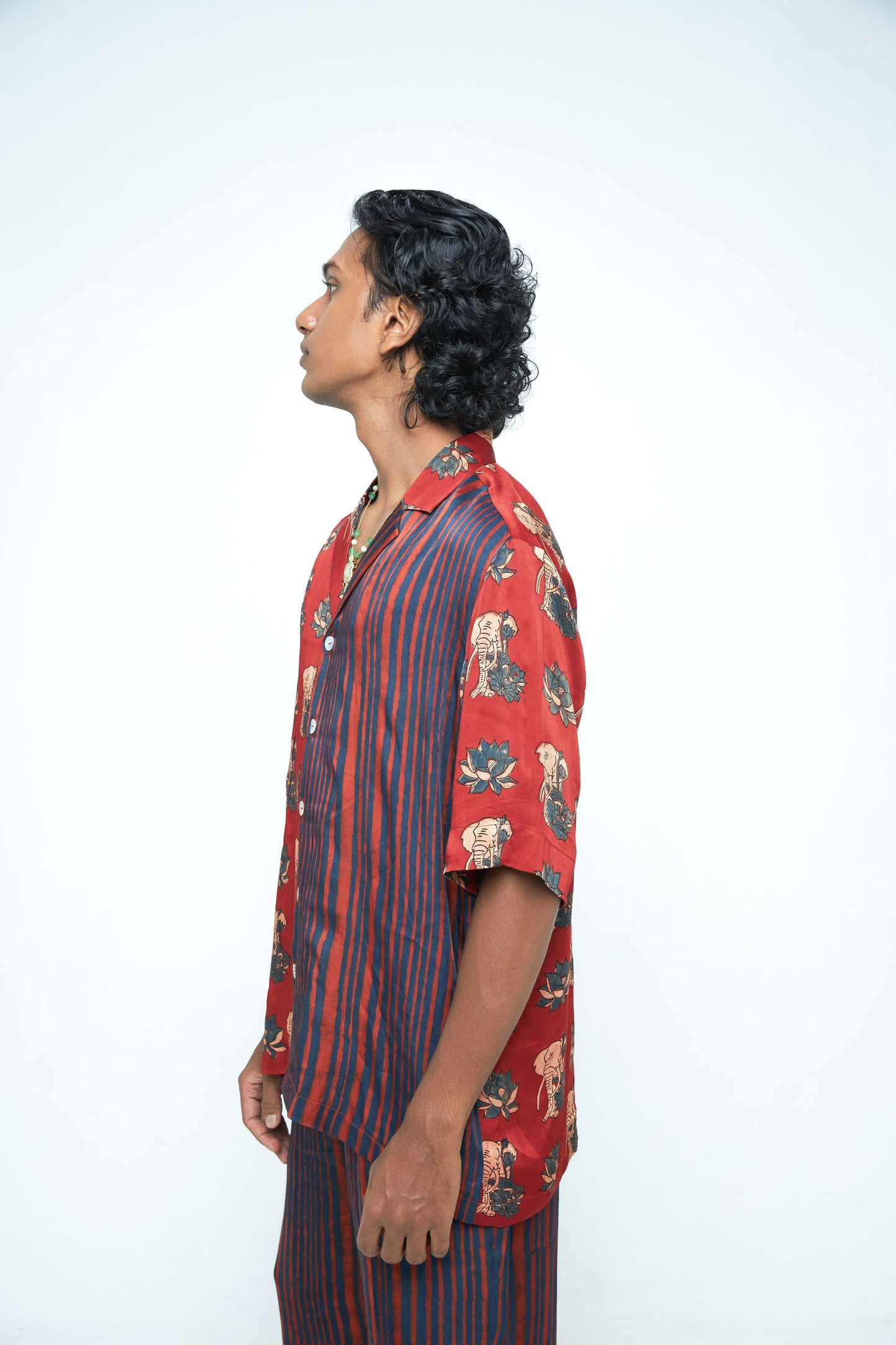 GIANT LOTUS SHIRT