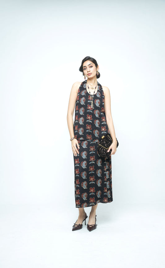 BOLD HALTER