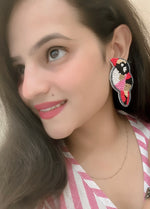 Load image into Gallery viewer, Birdie Earrings
