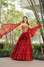 Load image into Gallery viewer, Aarzo Corset Lehenga Set
