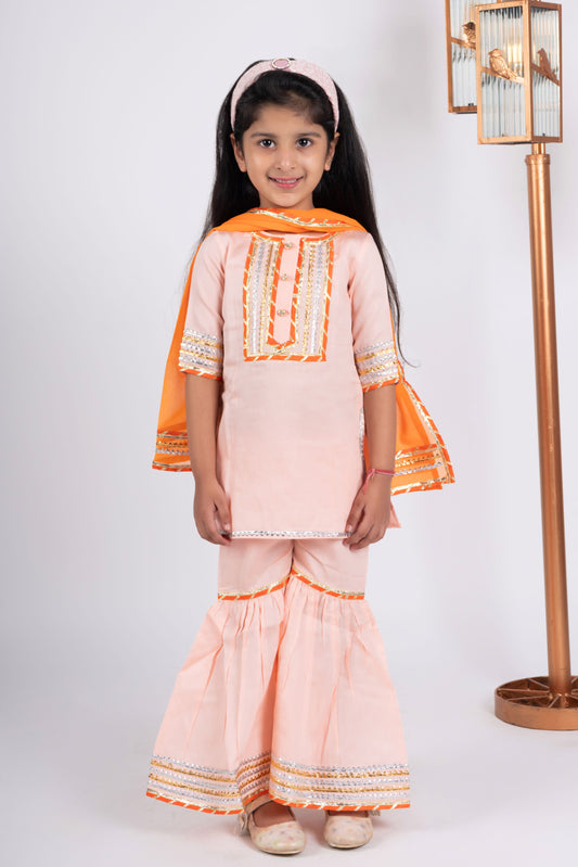 Girls peach kurta payjama set