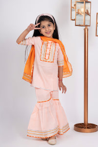 Girls peach kurta payjama set