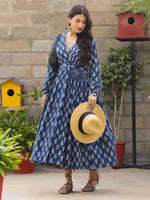 Load image into Gallery viewer, Indigo Floral Dabu Maxi Dress
