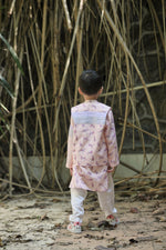 Load image into Gallery viewer, Peach animal print bandi,  kurta and pants set
