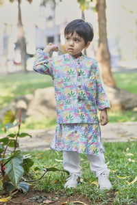 Tropical print Bandi, kurta set with off-white pants