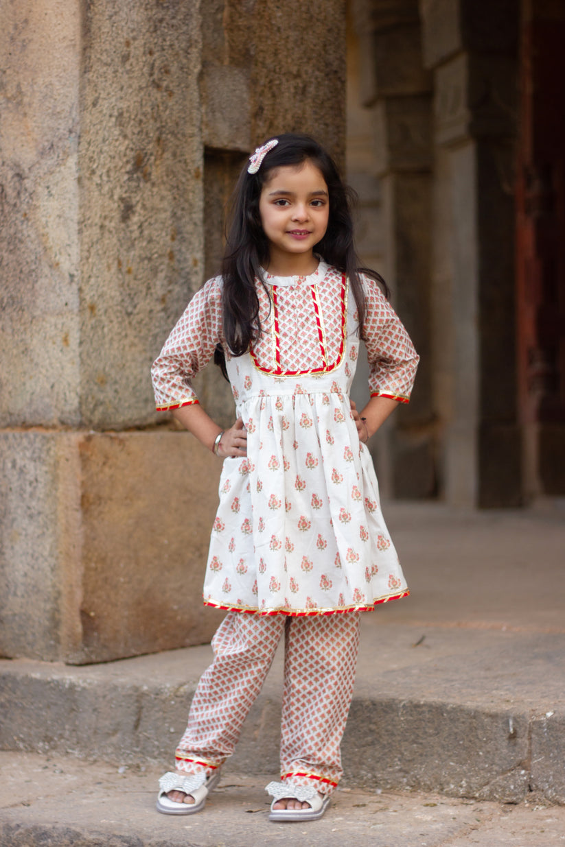 Ambalika- Ethnic sibling set