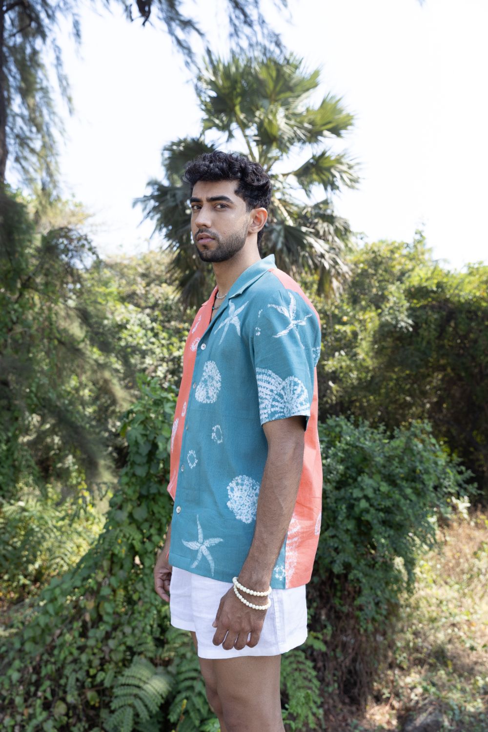 Summer beach shirt for men
Ocean print shirt
Resort wear
Holiday blouse
Breathable fabric
Holiday outfit
Summer getaway top
Men’s summer fashion UK

