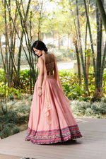 Load image into Gallery viewer, TORI LEHENGA SET
