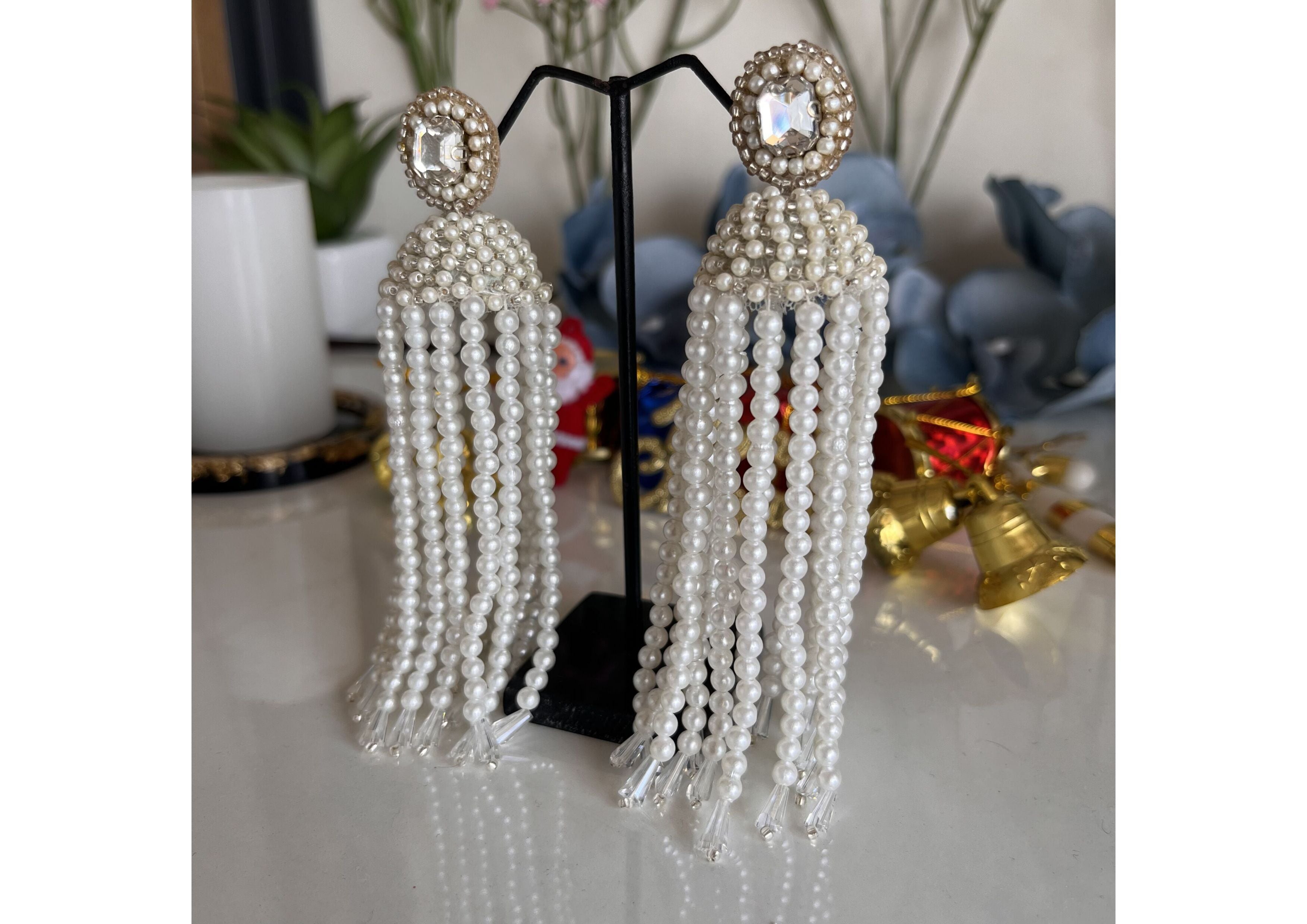 Pearl route earring