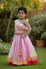 Load image into Gallery viewer, Pink off shoulder leheriya lehenga
