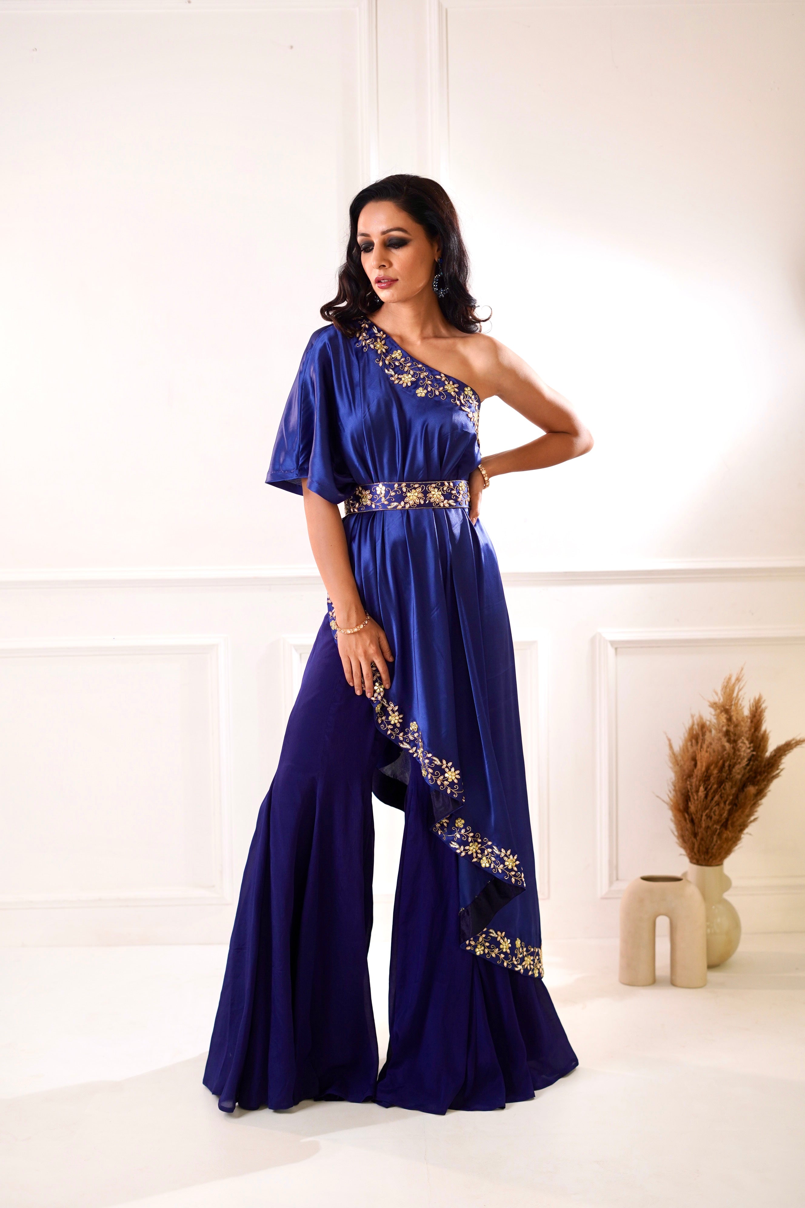 SEHAR  Navy Amber Cape and Sharara