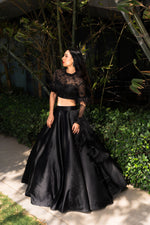 Load image into Gallery viewer, MAHEEM LEHENGA
