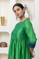 Load image into Gallery viewer, Bottle green chanderi dress
