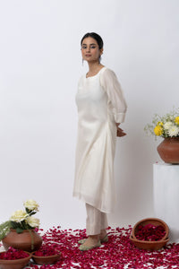 OFF WHITE HAND EMBROIDERED KURTA SET