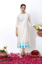 Load image into Gallery viewer, OFF WHITE HAND EMBROIDERED KURTA SET
