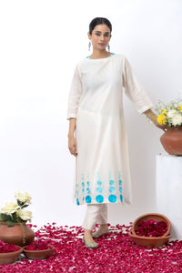 OFF WHITE HAND EMBROIDERED KURTA SET