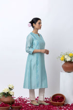 Load image into Gallery viewer, LIGHT BLUE CHANDERI KURTA SET
