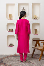 Load image into Gallery viewer, Fuschia hand embroidered kurta set
