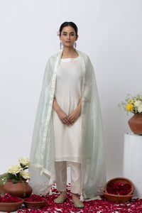 OFF WHITE HAND EMBROIDERED KURTA SET