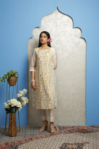 EMBROIDERED CHANDERI KURTA WITH CHANDERI PANTS