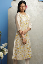 Load image into Gallery viewer, OFF WHITE EMBROIDERED KURTA
