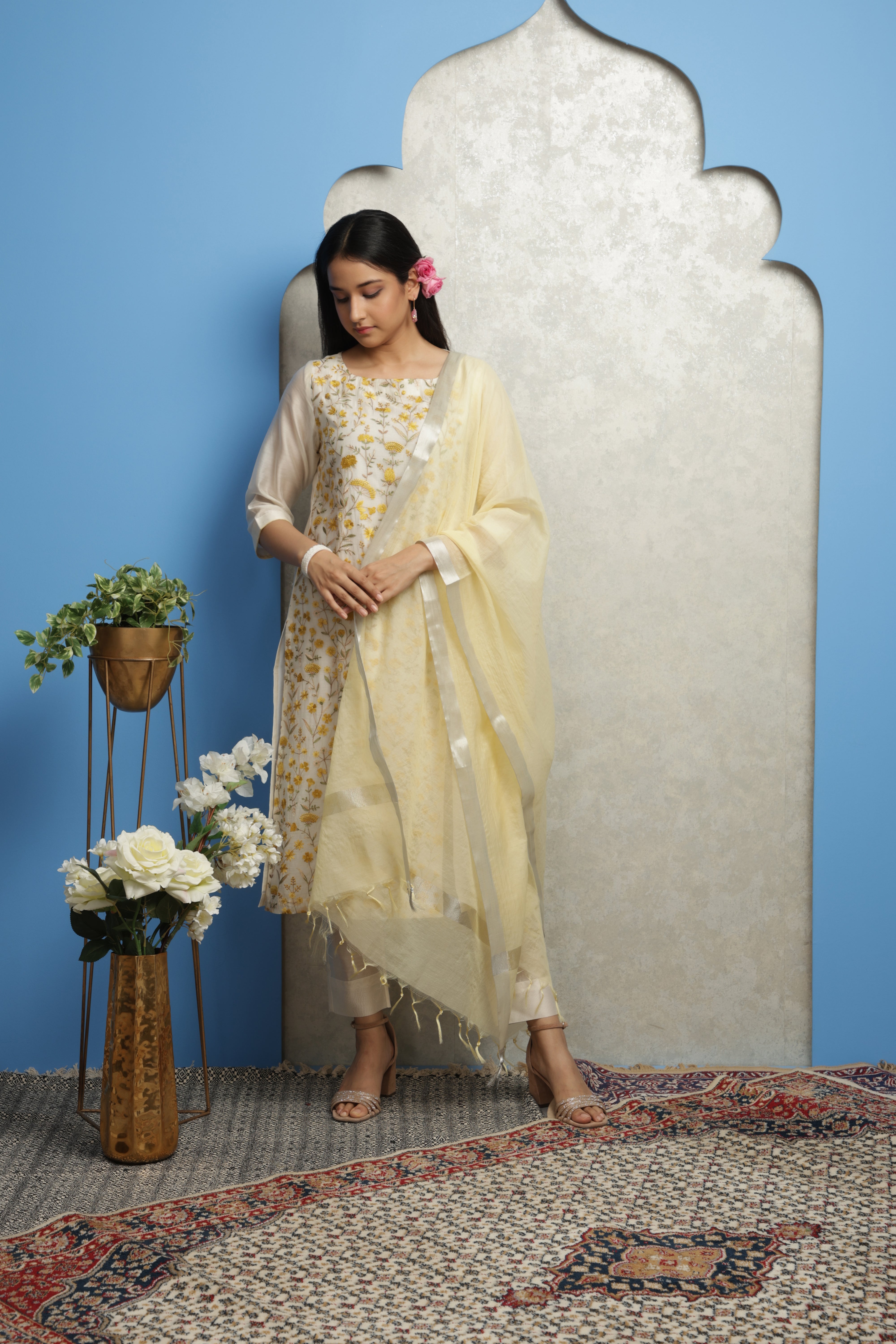 EMBROIDERED CHANDERI KURTA WITH CHANDERI PANTS