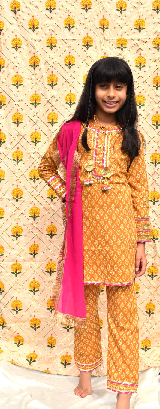 Peet : Mustard printed suit with Pink dupatta for girls