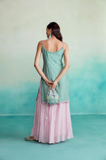 Load image into Gallery viewer, Celestial kurta sharara set - Mint Hand Embroidered Kurta with Orchid Pink gathered Skirt
