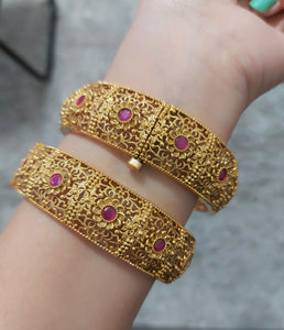 Zaali bangle