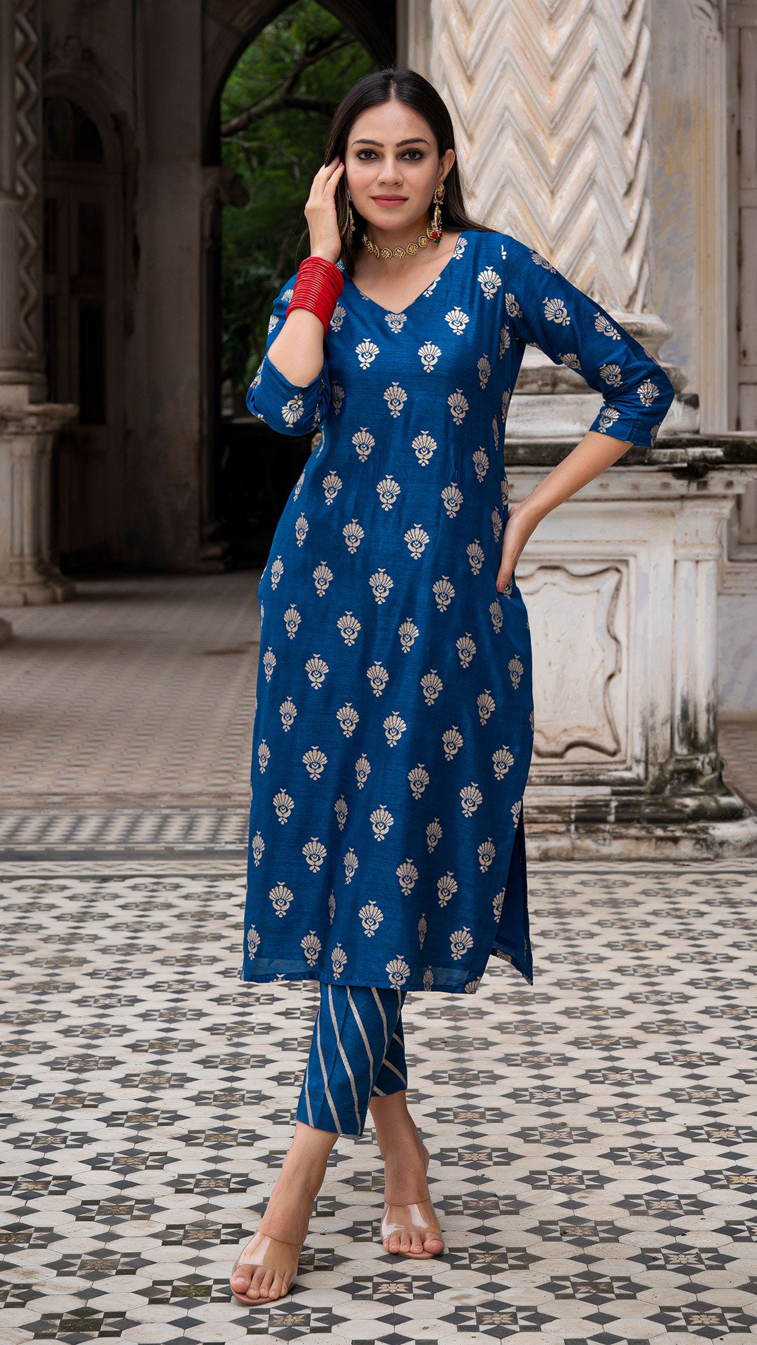 AKIRA NAVY BLUE KURTA SET IN SILK