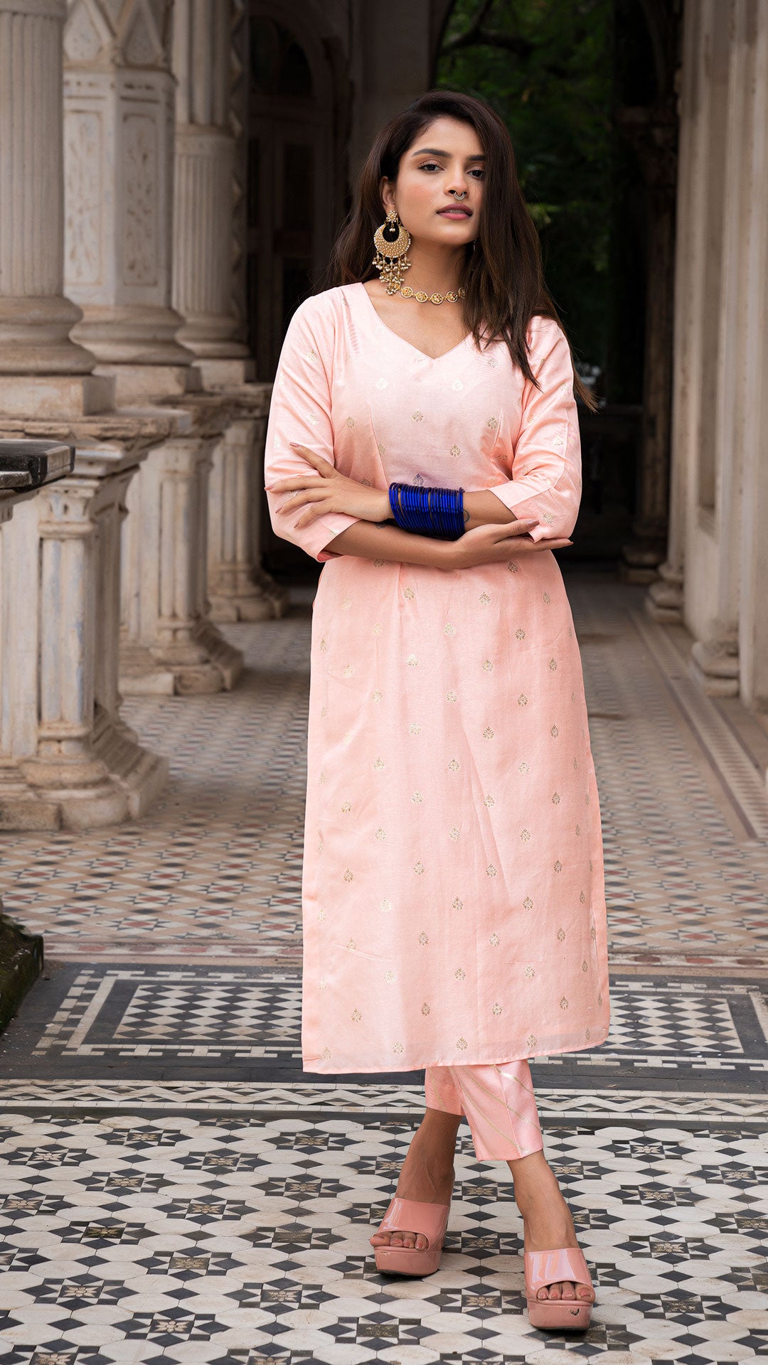 AARNA PEACH KURTA SET IN SILK