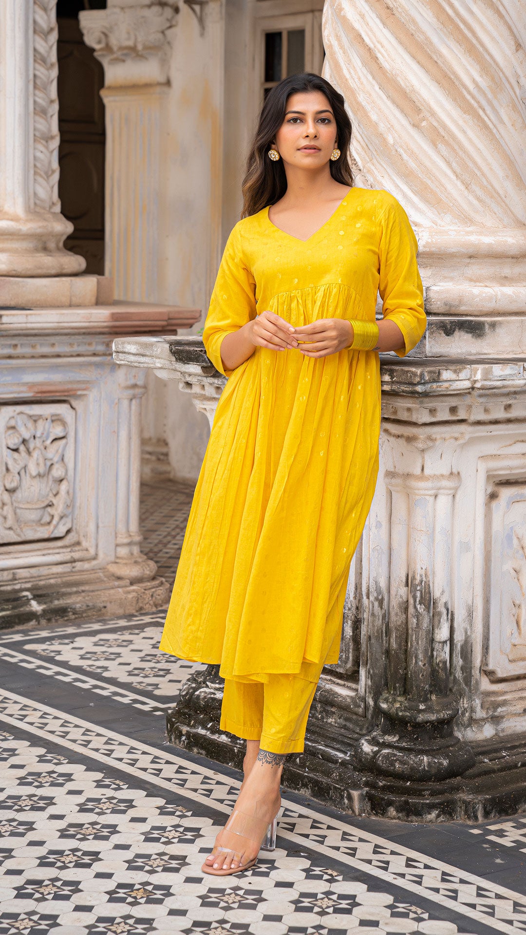 BAANI TURMERIC YELLOW KURTA SET IN COTTON