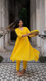 Load image into Gallery viewer, BAANI TURMERIC YELLOW KURTA SET IN COTTON
