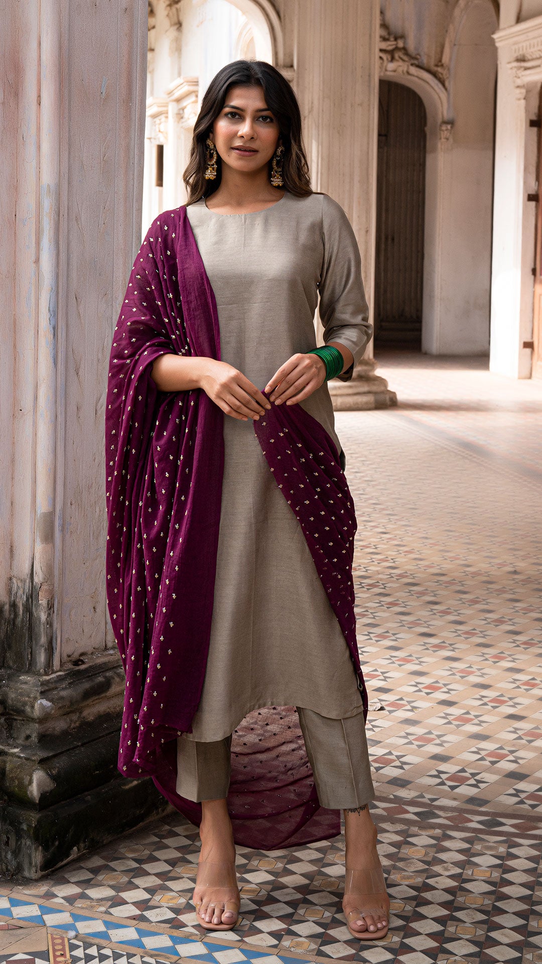 AAROHI CHANDERI KURTA SET IN GREY