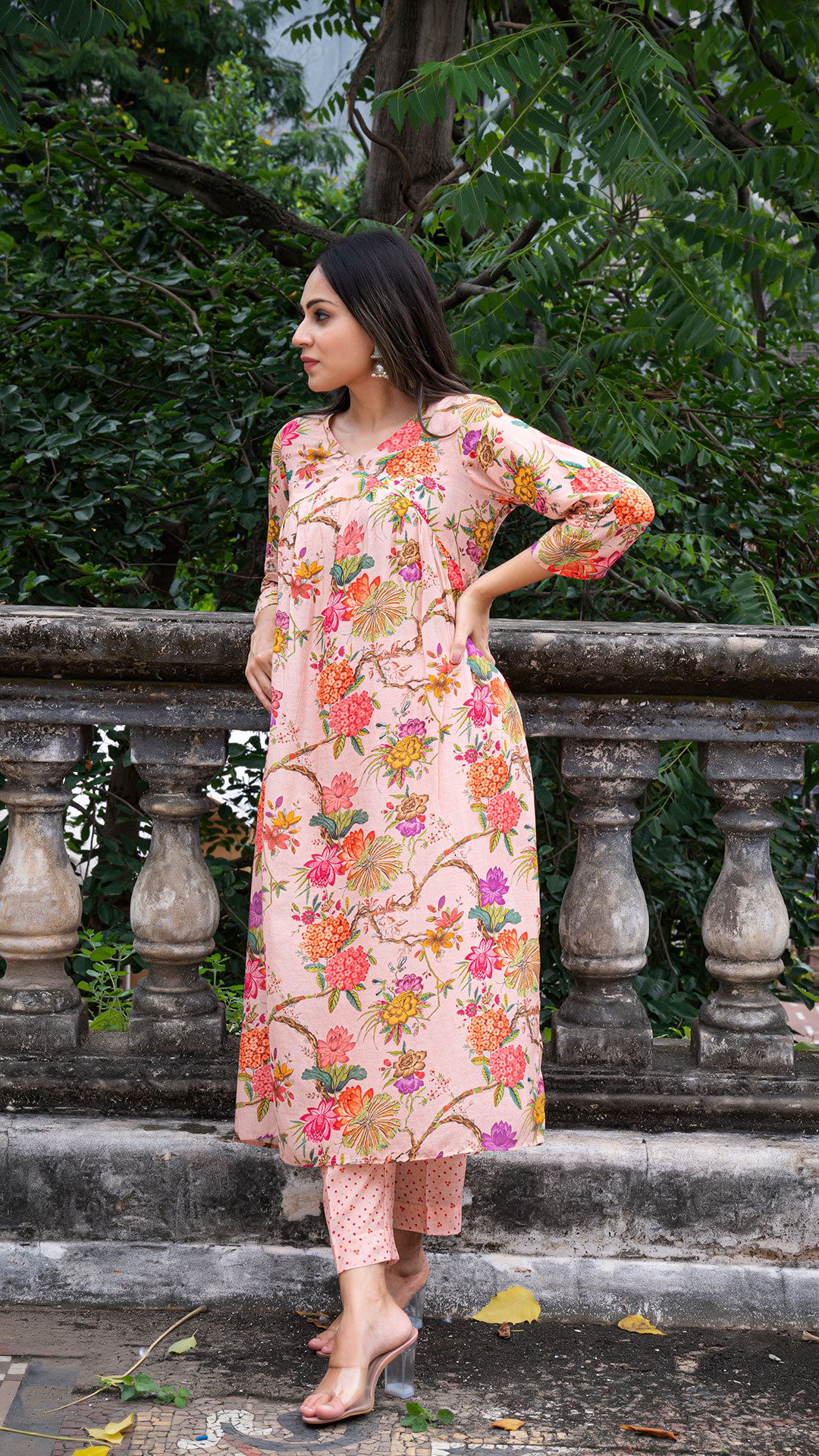 JHELUM FLORAL KURTA SET - PINK