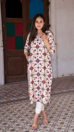 Load image into Gallery viewer, SABAA PATOLA PRINT CHANDERI SILK KURTA
