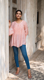 Load image into Gallery viewer, MYSHA BANDHANI PRINT SHORT TOP IN SOFT SILK
