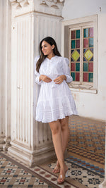 Load image into Gallery viewer, SANIA PURE LINEN DRESS IN WHITE
