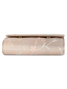 Peechy subtle clutch