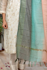 Load image into Gallery viewer, Handwoven Chanderi Checks Dupatta with Zari Border
