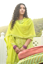 Load image into Gallery viewer, Suditi Green Kurta-Pant Set
