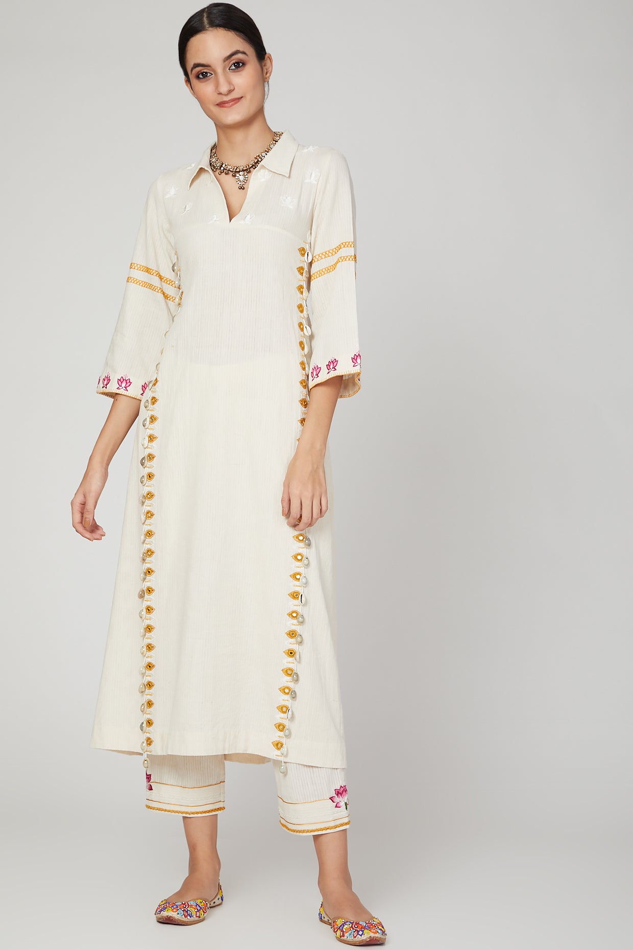 White lotus kurta pants set