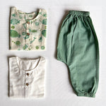 Load image into Gallery viewer, UNISEX ORGANIC KOI BAG - KOI MINT AND WHITE KURTA + MINT PANTS
